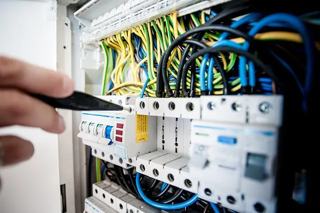 Comment Optimiser la Sécurité de Votre Équipement Électrique
